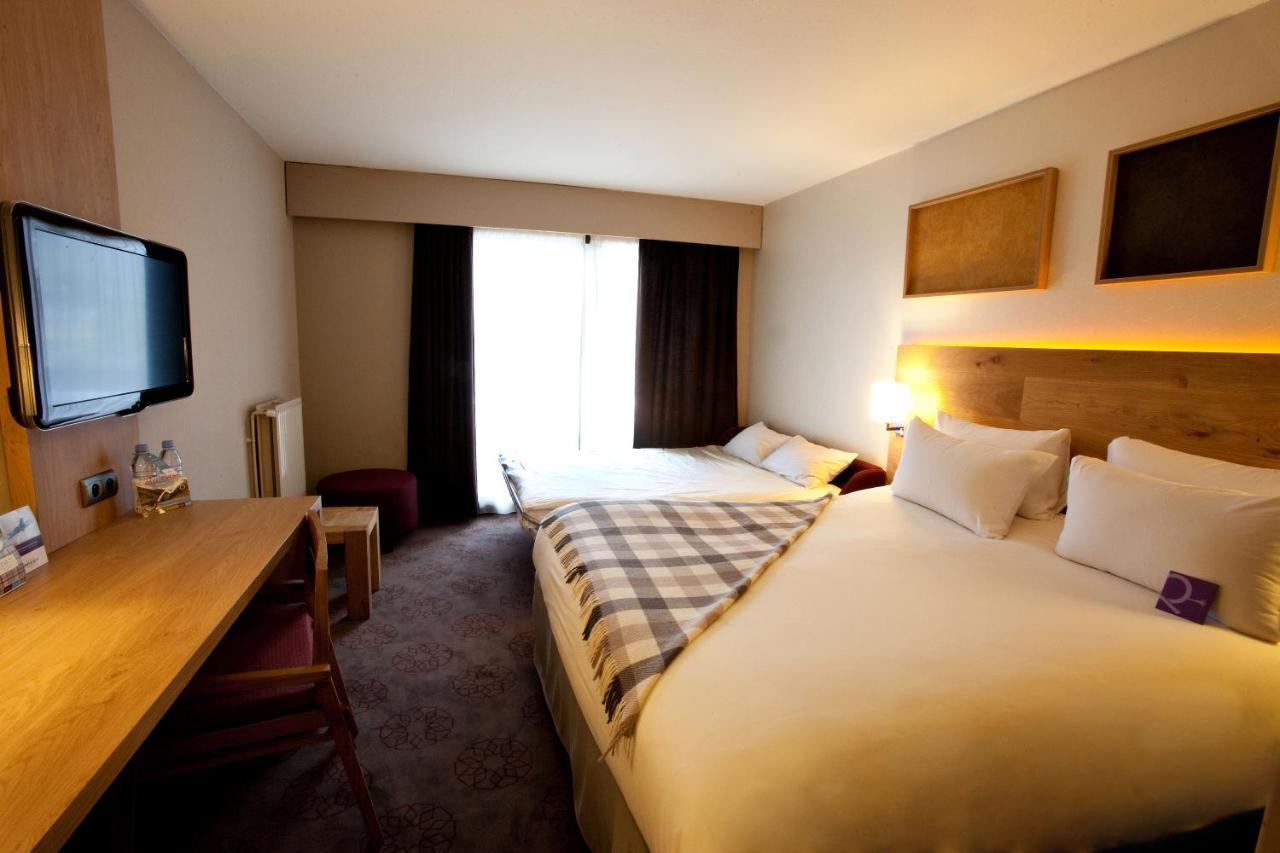Mercure Saint-Lary Eksteriør billede