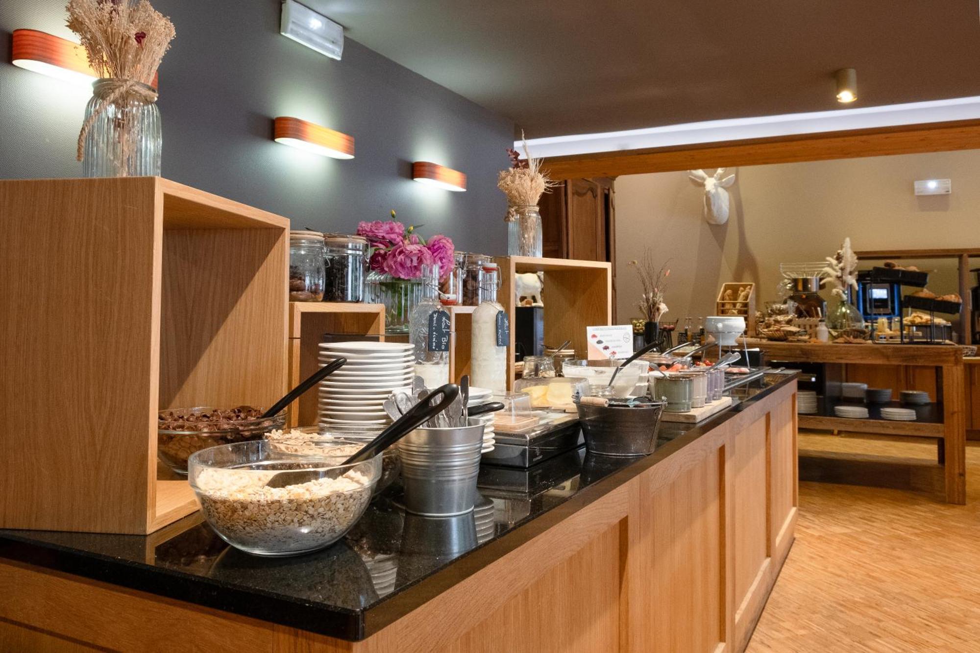 Mercure Saint-Lary Eksteriør billede