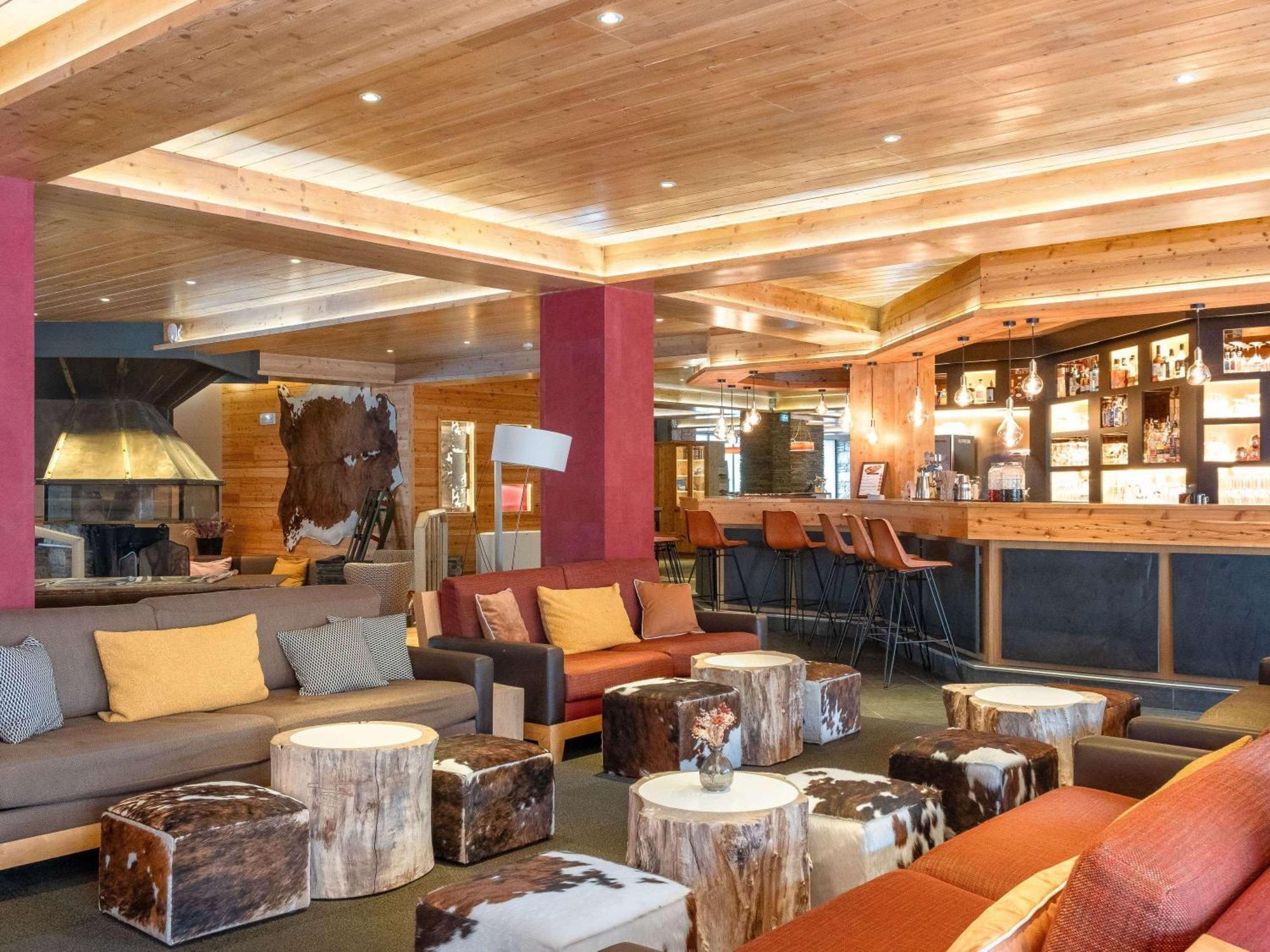 Mercure Saint-Lary Eksteriør billede
